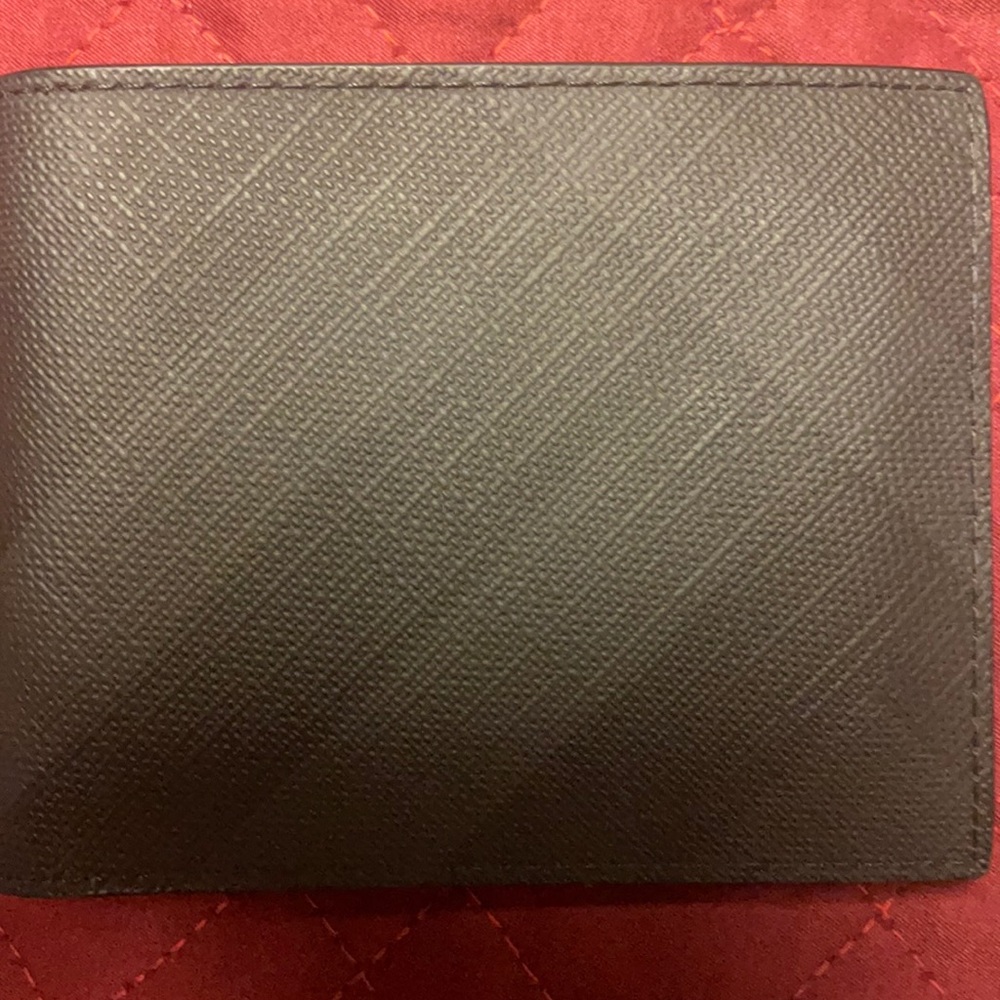 Men’s Burberry wallet - Picture 6 of 8